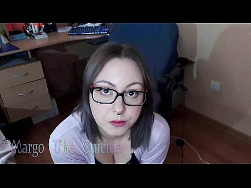 ❤️ Seksuali mergina su akiniais giliai čiulpia dildo į kamerą ☑ Dulkinimo video prie mūsų lt.sexafinkarasskaz.ru ﹏
